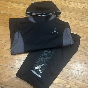 Jordan Brooklyn Fleece Pullover Set- Boys size M(10-12)